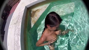 3rd Degree: Breast Implants? No, Thanks!