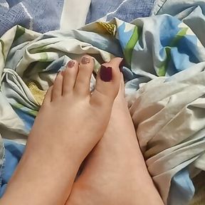 Cute feet and toes