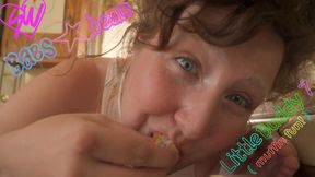 Little Buddy 7: Muffin Fun! Babs bakes with Little Buddy! They suck toes and get to see the Giantess titties!