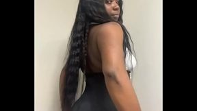 DarkChocolateBarbie ass shaking compilation 1