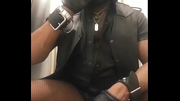 Black Muscle Kinky Titplay &amp_ Smoke