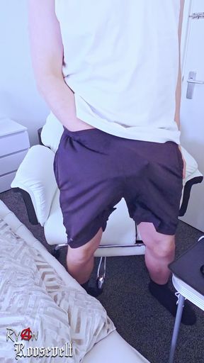 Horny Fun in My Bedroom Office Leads to Premature Cum Shot