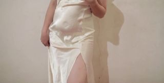 Indonesian Girl Is so Smooth, Her Pussy Is Very Wet