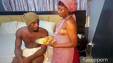 The pretty chef fuck so good in bed