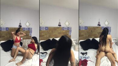 Romantic lesbian scissoring Argentinas cumming hard with creamy pussy
