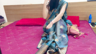 น้ำอสุจิ, มิชชันนารี &#8211; สาววัยรุ่นมือสมัครเล่นหน้าอกใหญ่ธรรมชาติโดนเย็ดตูด