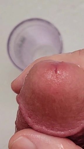 Epic Cum and Piss Fountains From My Pee Hole.