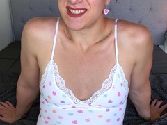 Trans girl fucks on camera for the first time to make