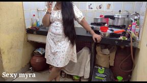 Stepmom&#039;s new dress mai chudayi kichen mai