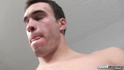 Jeremys Muscle Milk: A Sensual Solo Masturbation Experience