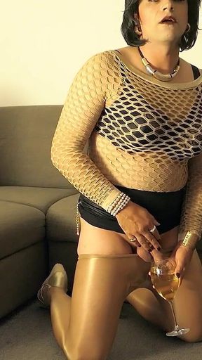 I Love Gold Color, Anal and Piss