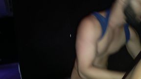 no darkrom tudo acontece fodendo sexo e porra