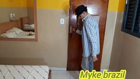 marido corno leva esposa pra dar o cuzinho para o amigo no motel vivi fernandes