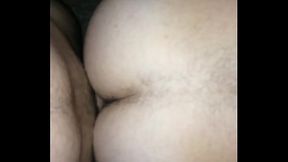 Dando pro novinho na escada do shopping