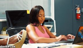 ebony lesbian teen eating stepsis pussy