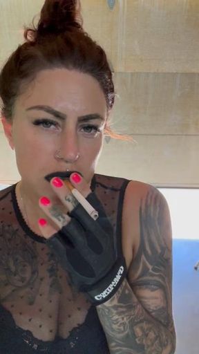 Trashy smoke