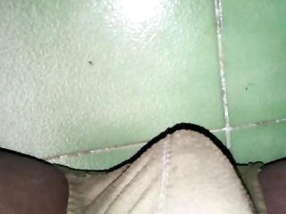 Hunk panty pee