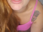 PUTA MOSTRANDO O CUZINHO E PEDINDO PAU