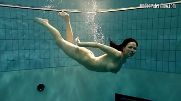 Teen loses her panties underwater