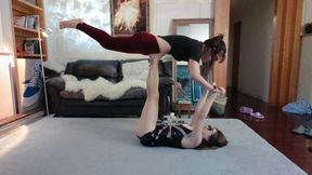 CH0137 Stomach sitting and acrobatics trampling wtih two yoga girls and nipple play so sexy