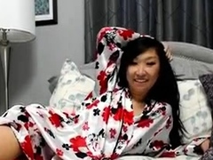 Japanese teen hardcore masturbating at Asian chatroom