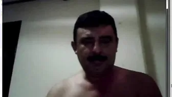 Bearded Mature Bear Has Steamy Amateur Handjob with Twink Partner