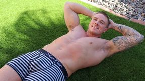 Ex-soldier Drew Jeffrey jerking his delicious dick