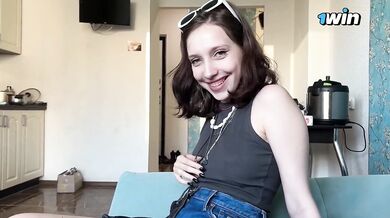 Pounded Ukrainian Teen Street Pickup Big Dick POV Gushing Cumshot