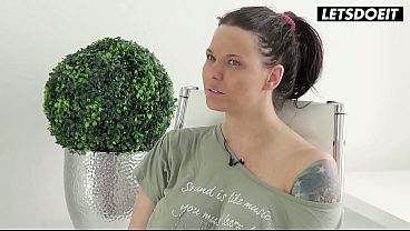 Cum Hungry Babe Simony Diamond Rough Anal Fuck - HER LIMIT