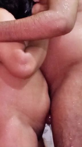 Must-share moment from &quot;Cute wife husband enjoy romantic moment in bathroom&quot;