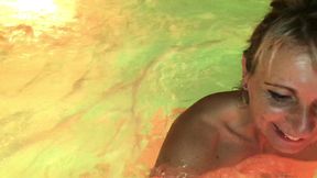 luna wants to get fucked in the club s spa in front of people