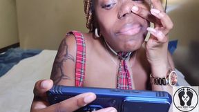 Fetish Ebony Bug Nose Picking Nostrils Snots Lick Them