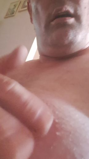 Who wants to fuck me?!?