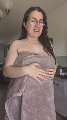 Rubbing lotion on every part of my body getting every part moisturized.