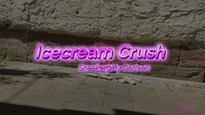 Sneaker-Girl Darleen - Ice Cream Crush