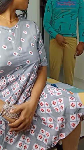Chori chori se komal chut me ungli kar rahi thi   Clip 1