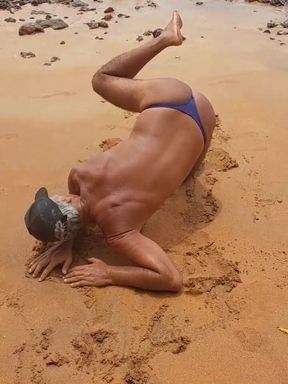 Ladysilva Crossdress on the Beach in Bikini What Hot Ass