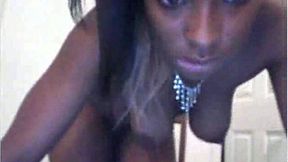 Hot ebony teen babe wants to show you her junk in the trunk