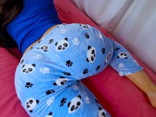 My girlfriend's ally stays at home and I keep her company!!