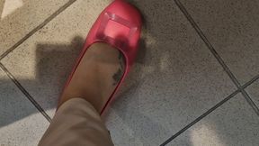 Sexy Italian feet and ballerinas in a public shoe shop 1080HD