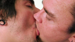 ManPuppy.com - Gay Kissing gagging