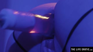 Horny girl with dildos fucking both her tight holes at once