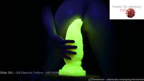 New Dildo - Corn Dildo 3XL - Mr Hankey&#039;s Toys -  uv electric yellow - Diameter 11.2cm - 40% soft - Hankeys - Prolapse &amp; Rosebud