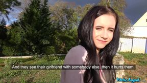 Caroline Mann's Luscious Plan in Wild Encounter