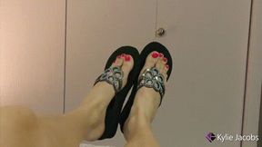 Feet in Flip Flops POV - Kylie Jacobsx - MP4 720p HD