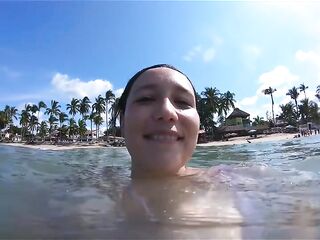 Trying our action livecam at a beautyful mexican beach