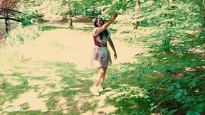 Linda del Sol - La Lechera into the Forest