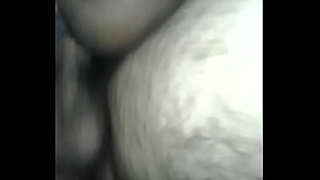 Dando a bucetinha pro namorado