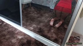casada realiza o fetiche do marido corno e liga para ele em video chamada enquanto fode com o amante sozinha