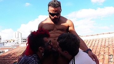 Pocket - A Esposa Saiu e Ele Fodeu Cu de Macho Na Laje - Cinquenta Tons de Verde e Amarelo Episódio 3